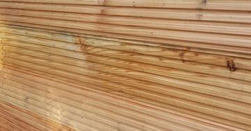 Kesseldruckimprägniertes Holz lasieren